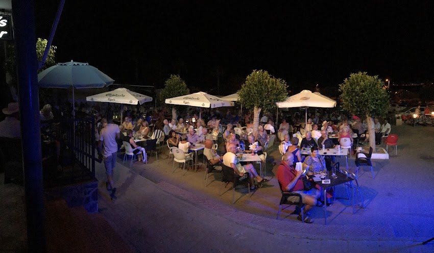Tel’s Bar