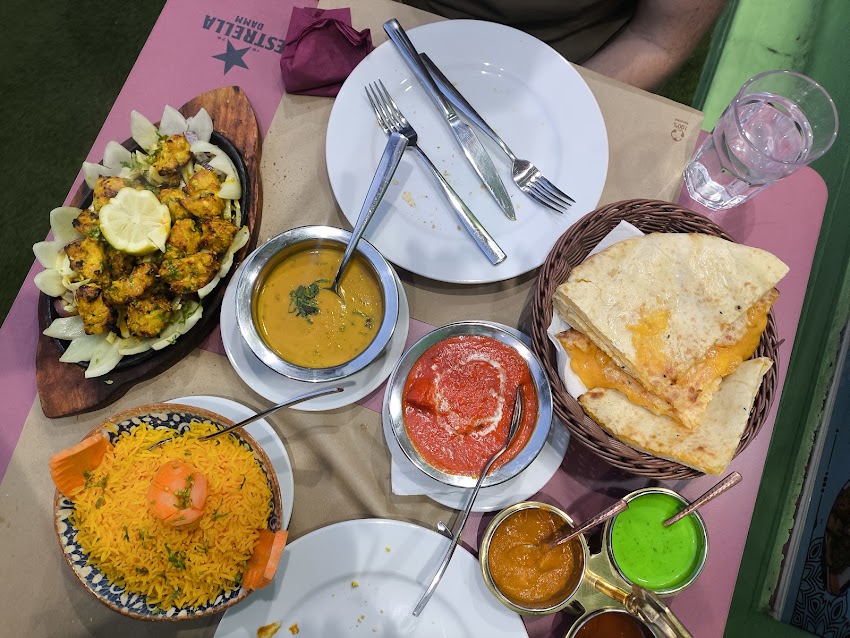 Restaurante Chicken Tandoori – Comida india