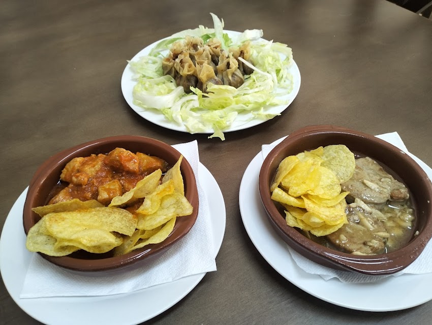 Casa Rodel bar caleta