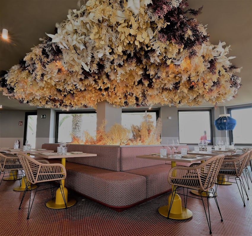 Akquaaa Restaurant