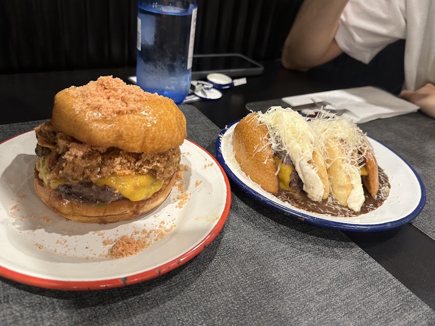 Baka Vieja Burger Shop