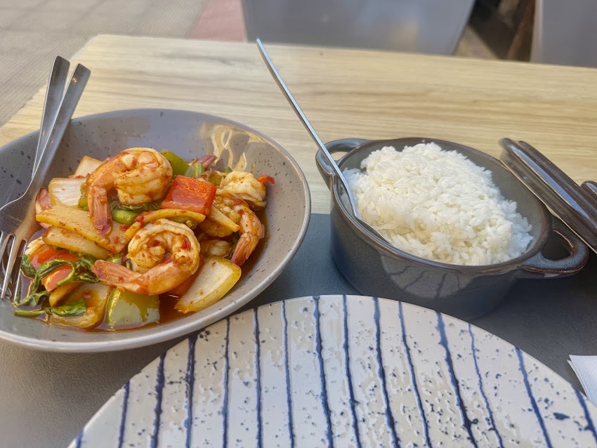 MONO THAI RESTAURANTE.