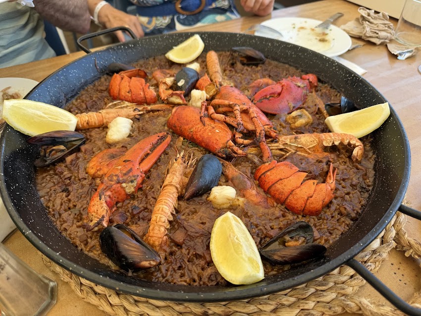Hola Playa Restaurant