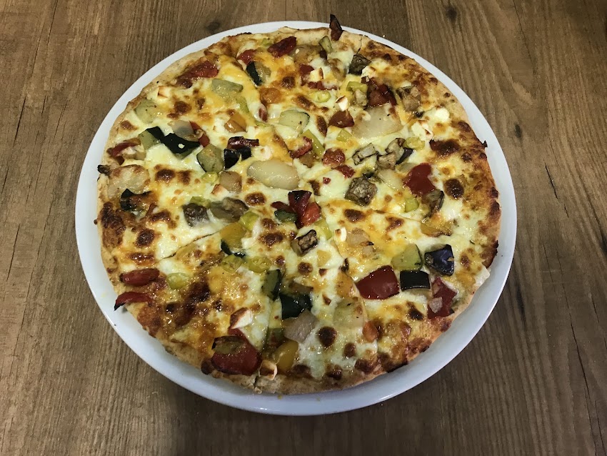 Three Star Dŏner Pizzeria La Llagosta