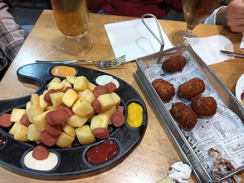 Cervezas Bar Raciones