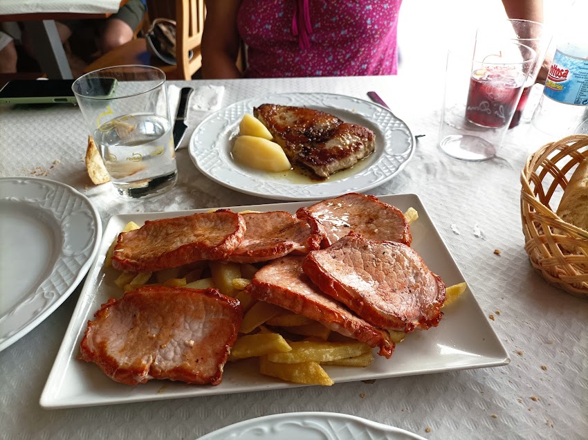 La Calea, Restaurante Sidrería La Deva