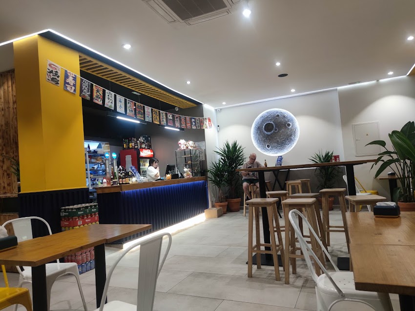 SUSHI BOSS RESTAURANTE CAFETERIA